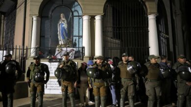 Chile declares state of emergency after transmission failure causes massive nationwide blackout