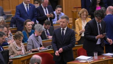 Hungarian Parliament Suspends Immunity of PM Magyar and Two Former Ministers