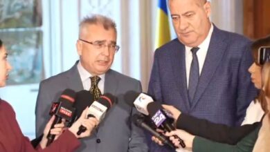 Romania’s Lei Slides to Record Low as Political Crisis Drains Central Bank Reserves