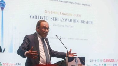 Malaysia’s Transport Minister to remain in post until former PM Najib’s house arrest begins