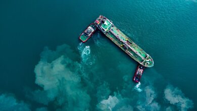 Oil Rises as Trump Rejects Iran’s Strait of Hormuz Reopening Proposal