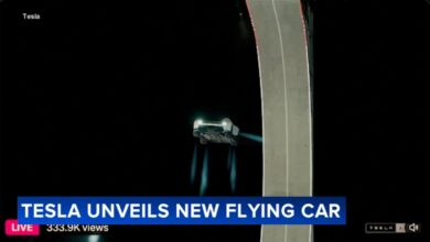 Musk Unveils Concept for Roadster with Vertical Takeoff Capability