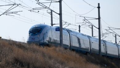 TĂĽrkiye Bridges the Continental Gap: New High-Speed Rail Link Reaches EU Border as Domestic Train Hits 240 km/h
