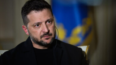 Zelensky Warns of Chinese Support for Russia’s Starlink Rival