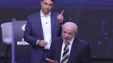 Lula and Flavio Bolsonaro trade personal attacks in heated Brazil debate