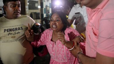 Sudden Rainfall Triggers Fatal Stampede at Kolkata Durga Puja