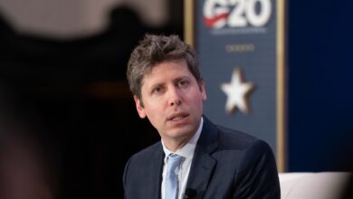 AI Industry Leaders Call for Speed Controls Amid Market Volatility and Existential Risk Warnings