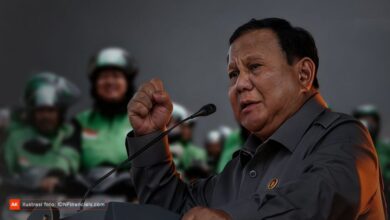 Indonesia caps ride-hailing platform fees at 8% in major labour policy shift