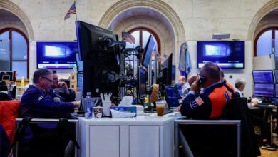 US Stock Futures Fall as Treasury Yields Hit 2002 Highs and Oil Surges on Middle East Tensions
