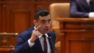 Romania’s AUR Leader George Simion Calls for PM Nomination Amid US Visa Controversy