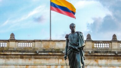Colombia Seeks IMF Backing as Fiscal Deficit Rises to World’s Third-Largest