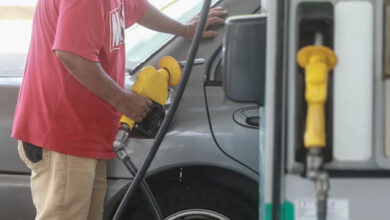 Selangor launches probe into seven petrol stations over RON95 water contamination claims