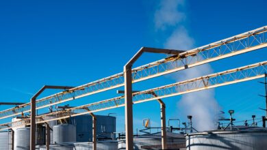 U.S. Crude Inventories Drop to Four-Year Low as Brent Tops $115