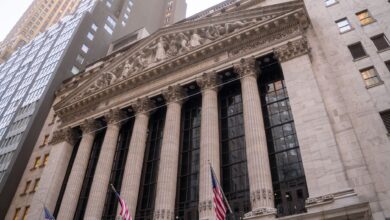 Anthropic to File for Public Market Debut Monday, Setting Stage for Record-Breaking IPO