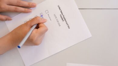 Romania’s PM Ciolacu Resigns After Far-Right Candidate Leads Presidential Runoff