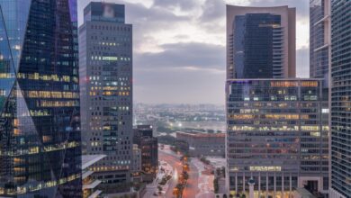 Gulf Central Banks Synchronize 25-Basis-Point Hikes Following Federal Reserve Decision