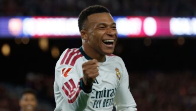 Mbappe double sinks Barcelona as Real Madrid close La Liga gap to three points