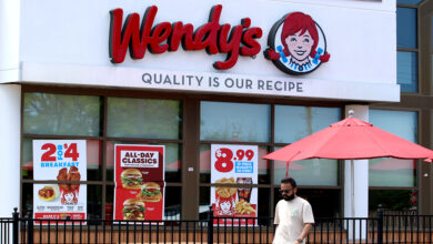 Trian Leads $1.4 Billion Take-Private Bid for Wendy’s at $7.35 Per Share