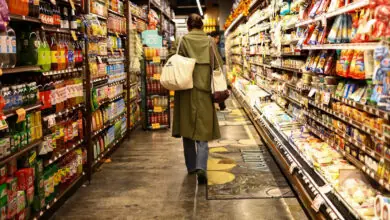 US Core Inflation Cools to 3.0% in August, Shifting Fed Rate Hike Expectations to December
