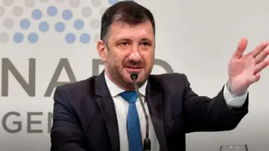 Paraguayan court sentences former Argentine senator to suspended prison term for smuggling