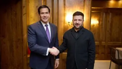 US Secretary of State Claims No Political Directive Has Halted Support for Ukraine Amid Deepening Diplomatic Friction